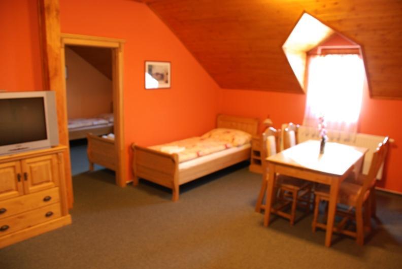 Vinarstvi U Kaplicky Hotel Zajeci Room photo