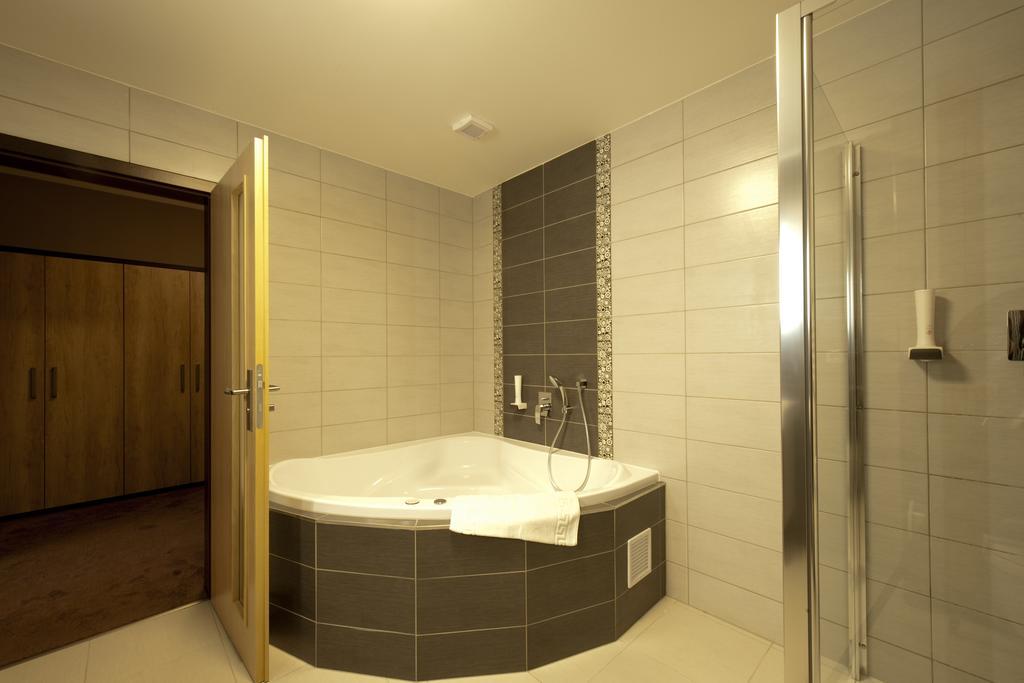 Vinarstvi U Kaplicky Hotel Zajeci Room photo