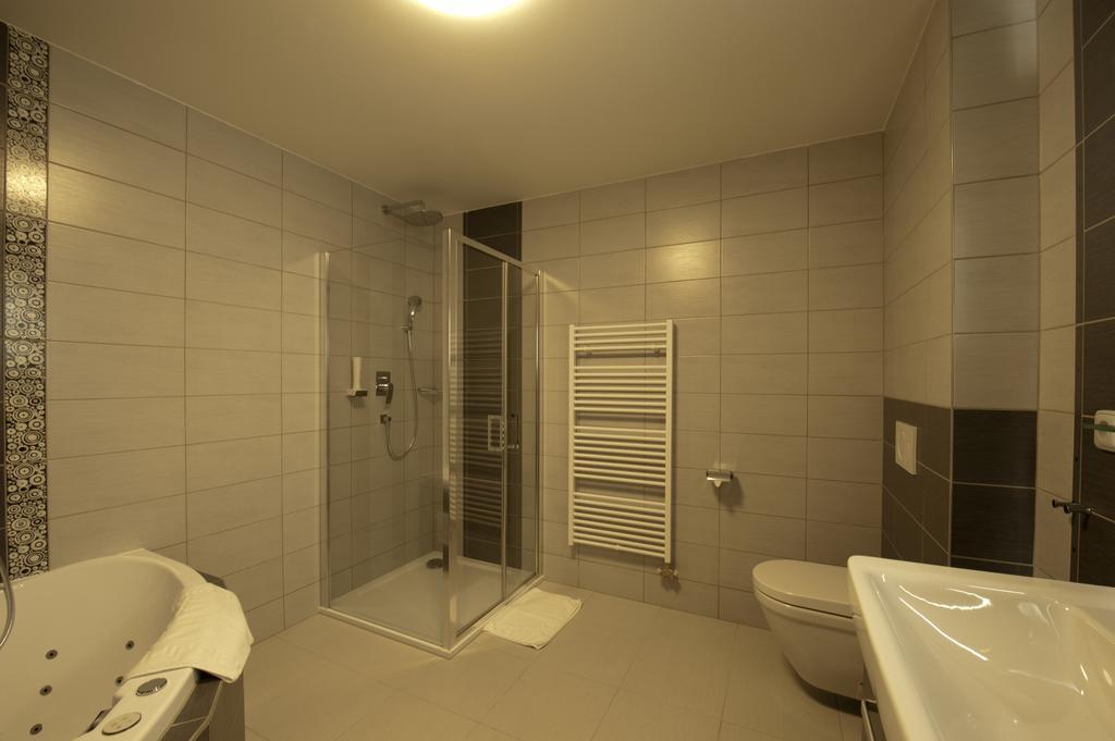 Vinarstvi U Kaplicky Hotel Zajeci Room photo